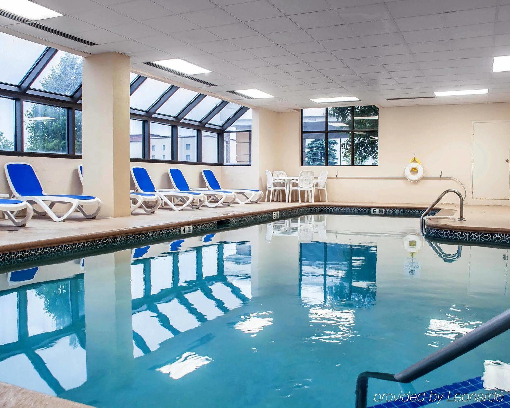 Hotel Comfort & - 1000 Islands
